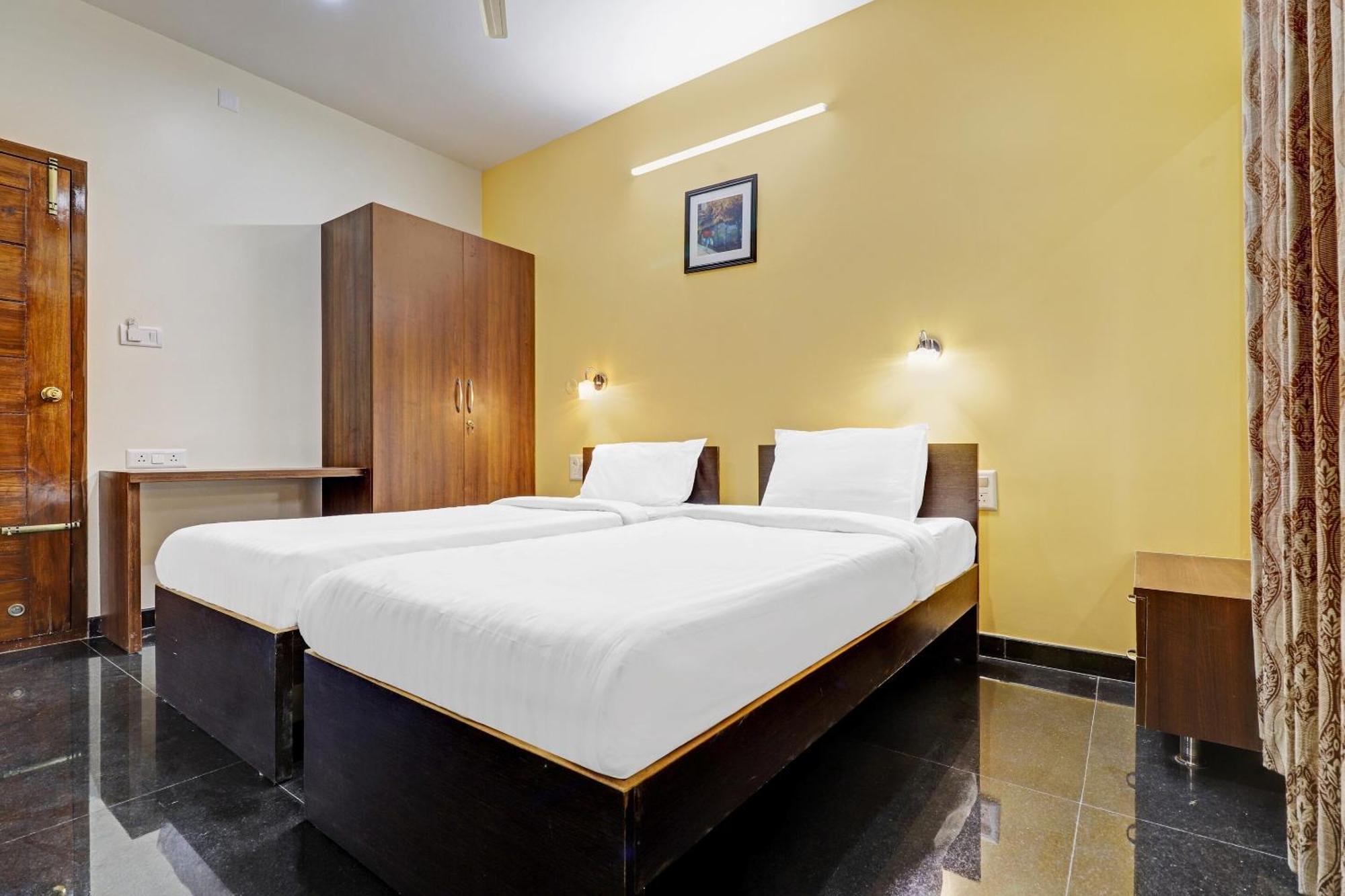 Capital O R R Residency Hotel Bangalore Exterior photo