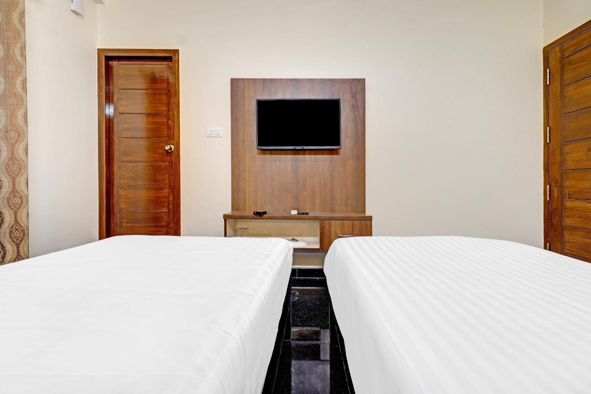 Capital O R R Residency Hotel Bangalore Exterior photo